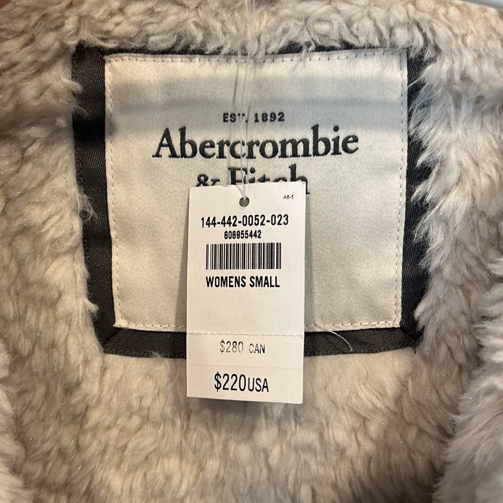 Abercrombie & Fitch Coat - Picture 4 of 12